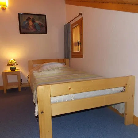 Duplex Confortable Près De - 4/6 Pers. *